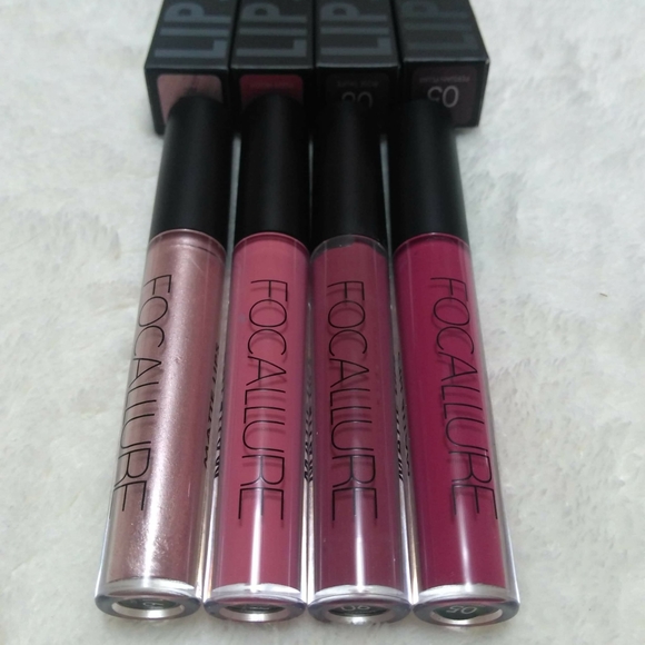 Lipstick - Picture 4 of 8